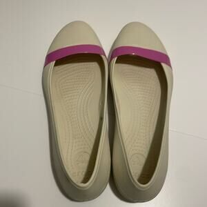 Crocs Brynn Flats Women's 9 Cap Toe Ballet Casual Off White Slip Violet Strip